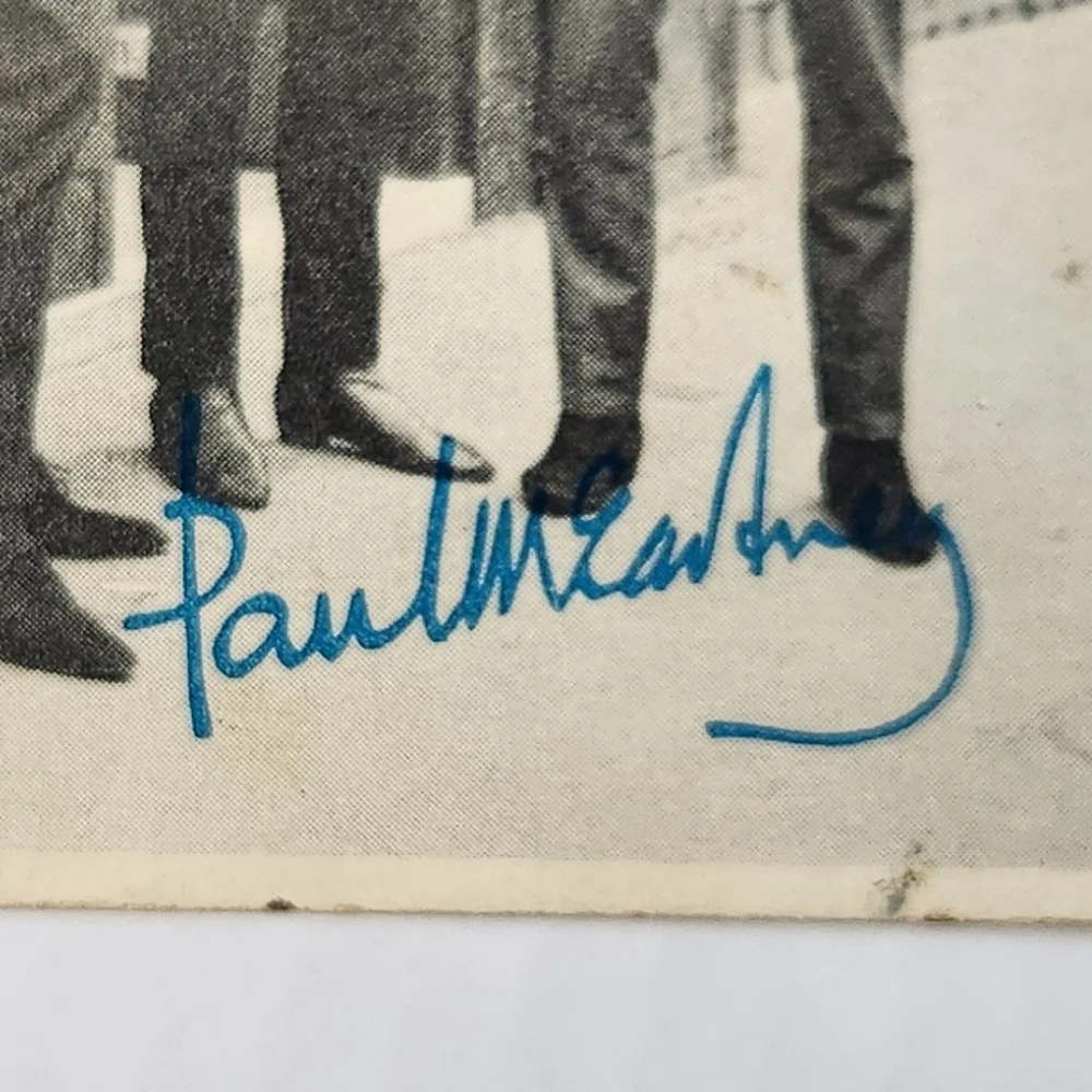✨Vintage 1964 Topps Beatles B&W Trading Card #54 Paul McCartney Signature trade